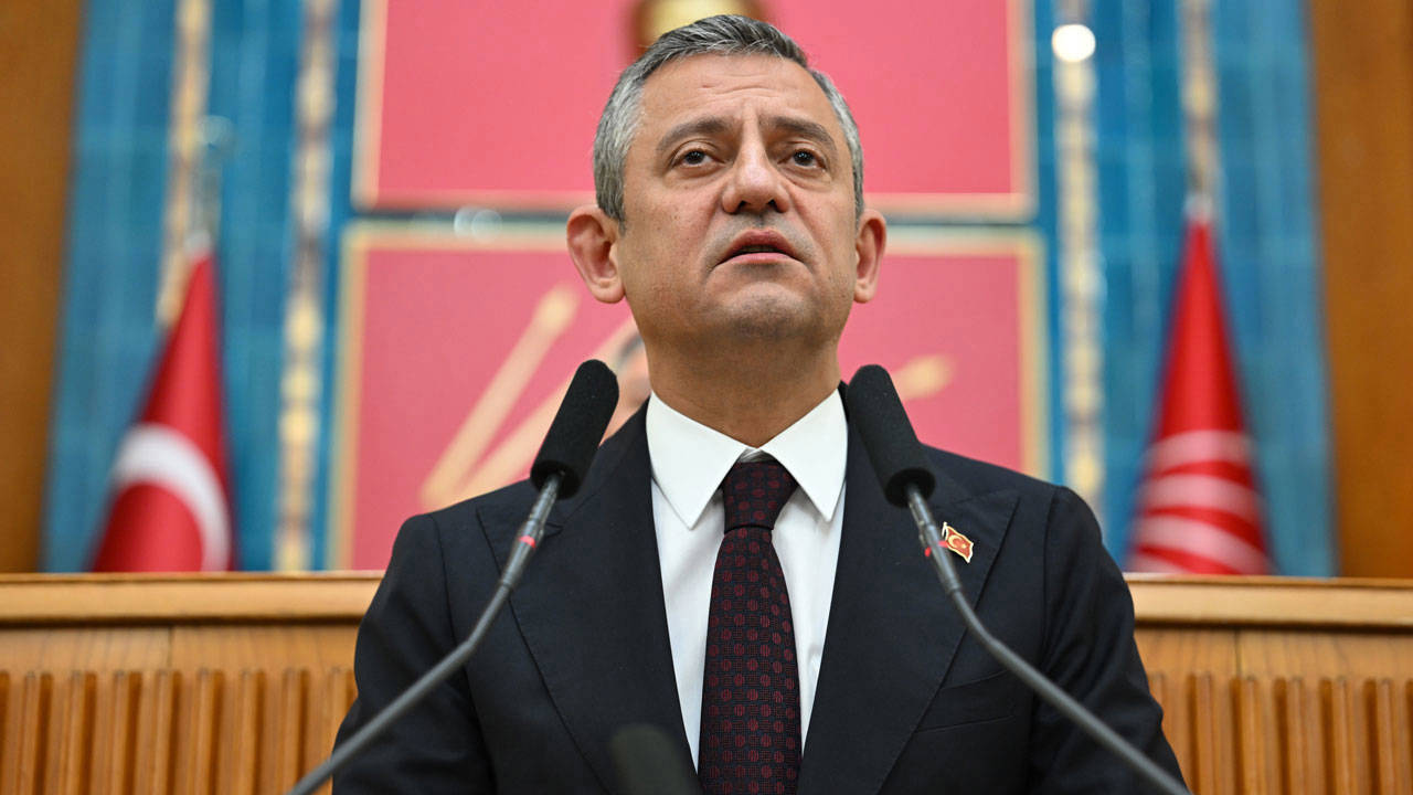 Özgür Özel'in Manisa programlarında yanında yer alan iki isim gözaltına alındı