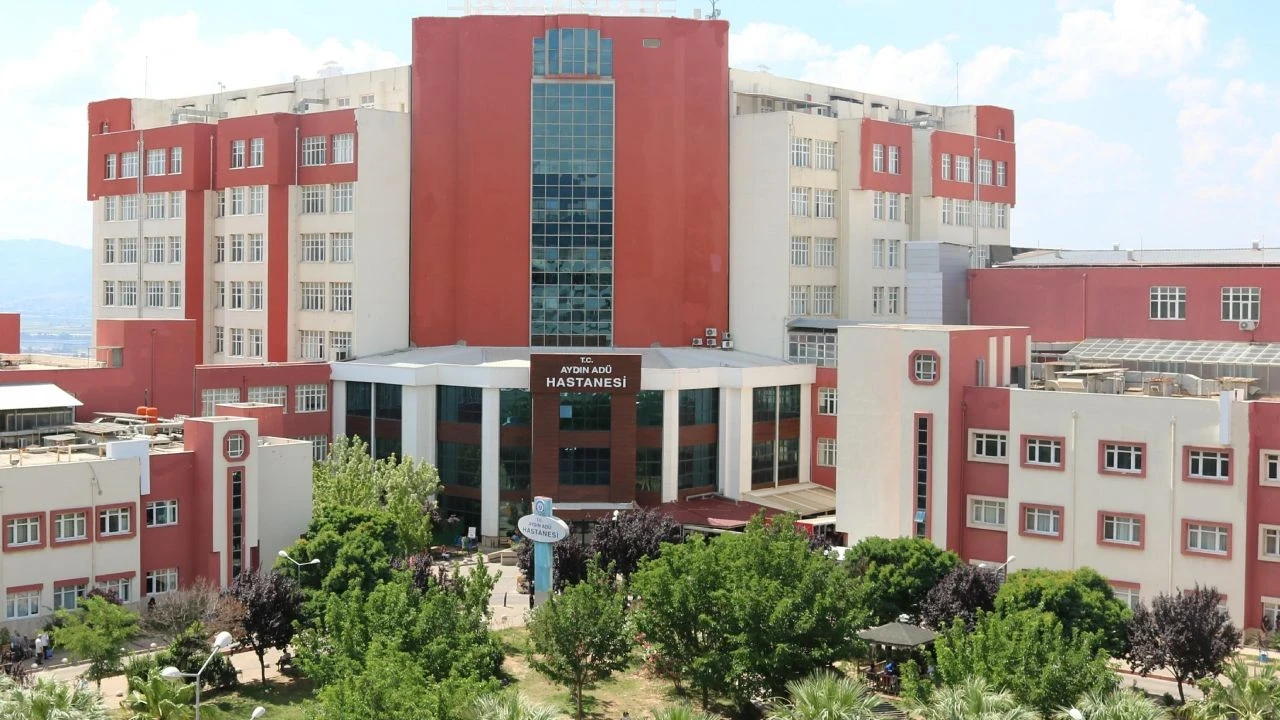 Zakkumun çiçeğini yedi, hastanelik oldu