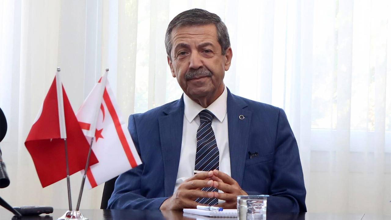 KKTC Dışişleri Bakanı Tahsin Ertuğruloğlu Aydınlık’a konuştu: GKRY silahlanmaya milyarlar harcıyor