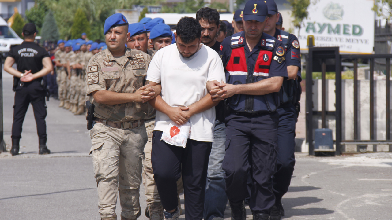 Antalya merkezli 27 ilde yasa dışı bahis operasyonunda 68 şüpheli adliyeye sevk edildi