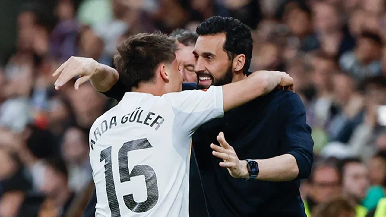 Real Madrid, Arbeloa ile yolların ayrıldığını açıkladı
