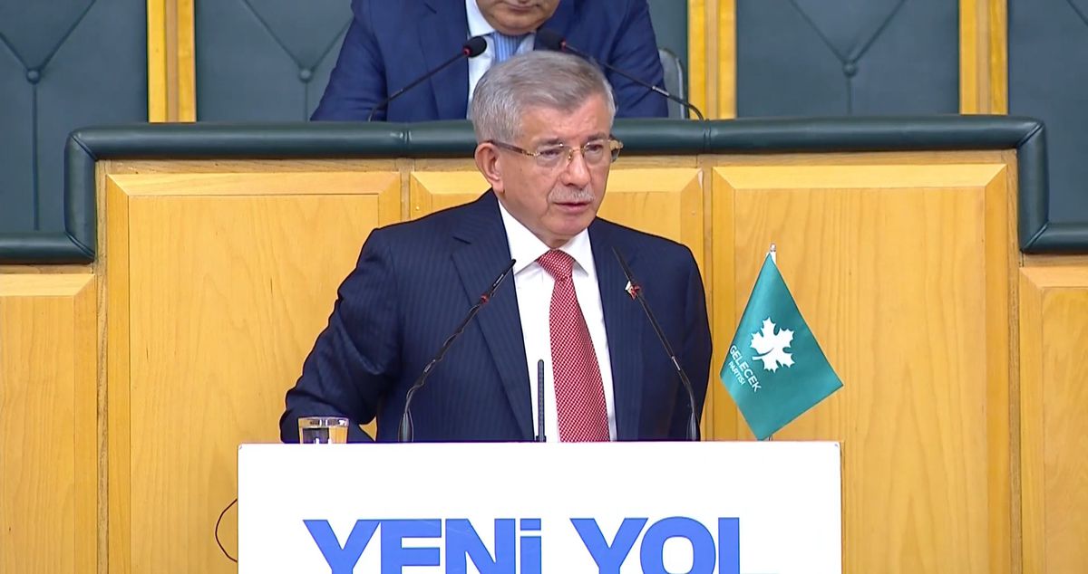Ahmet Davutoğlu: 'Türkiye NATO'da kendisine nasıl bir yer bulacak?'
