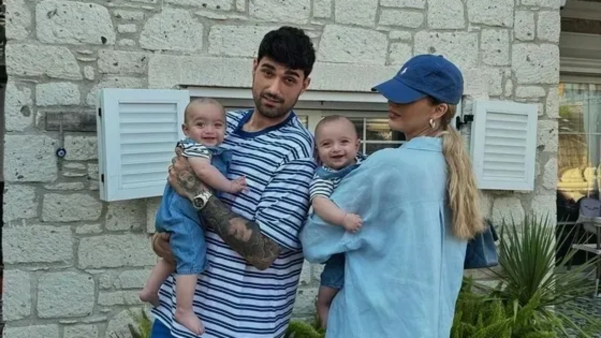 İdo Tatlıses'ten eşine jest! Yasemin Şefkatli yeni arabasıyla ilk turuna çıktı