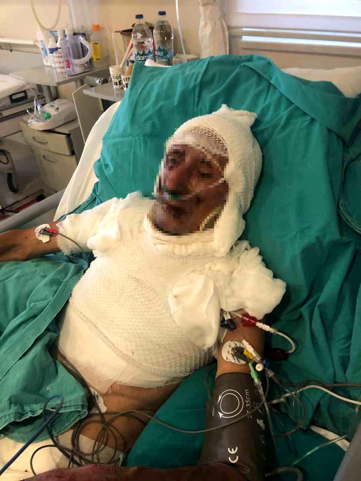 Kardeşini ahıra kilitleyip ateşe verdiği iddia edilen şahsa 15 yıl hapis cezası çarptırıldı