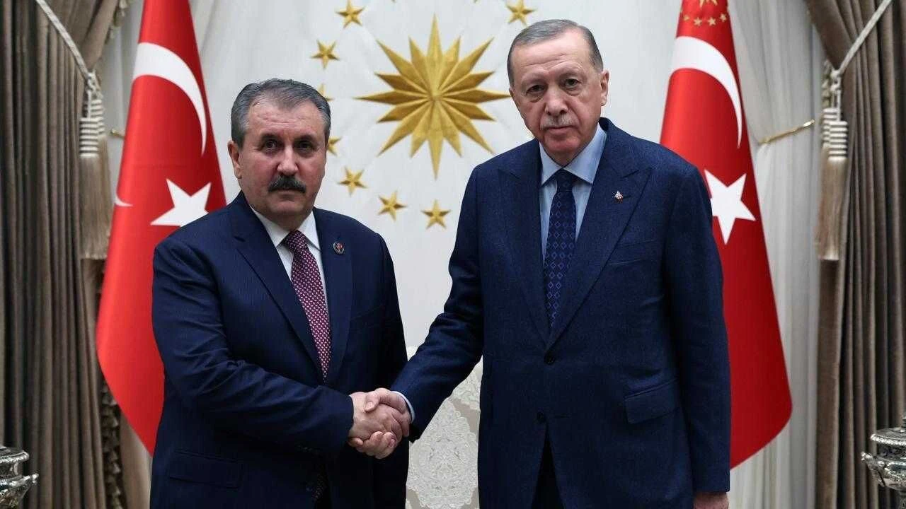 Cumhurbaşkanı Erdoğan, BBP Genel Başkanı Destici'yi tebrik etti
