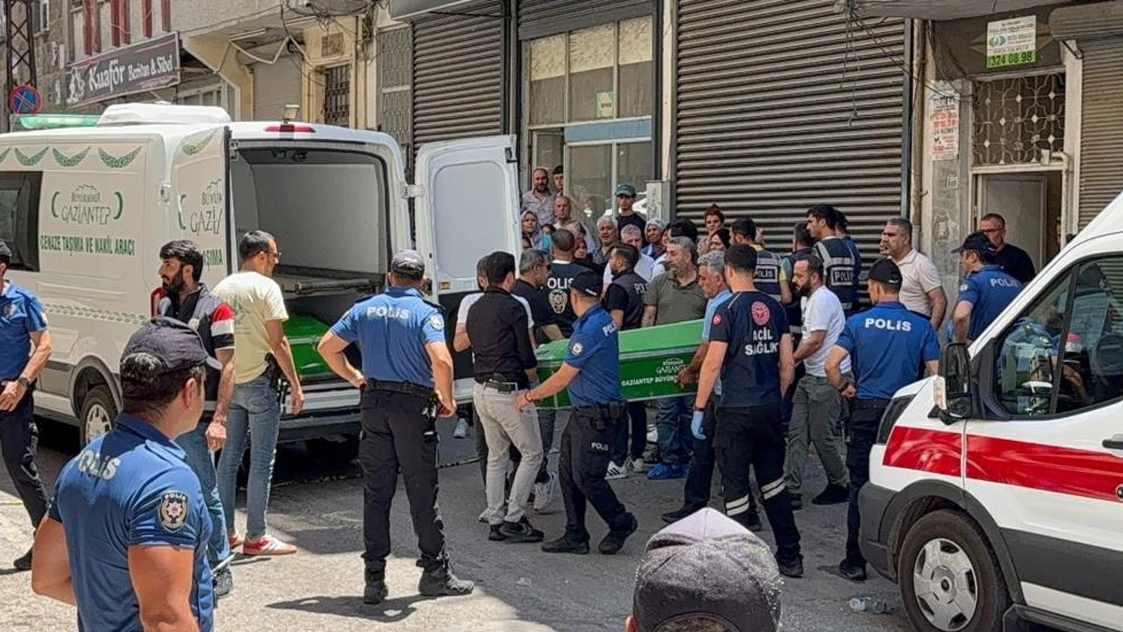 Gaziantep'te kan donduran olay: Cezaevinden izinli çıkıp eşini öldürdü