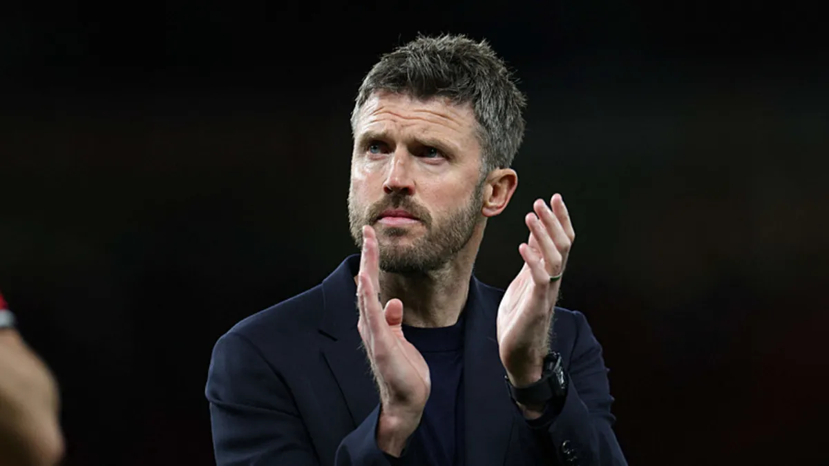 Michael Carrick Galatasaray’ın yıldızını istedi! Rekor bonservis talebi...