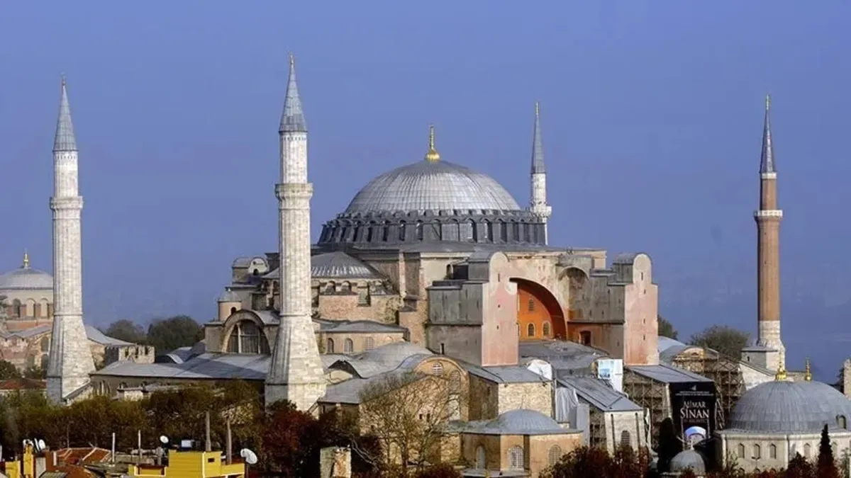 Ayasofya'ya rekor ilgi: Ziyaretçi sayısı 30 milyonu aştı