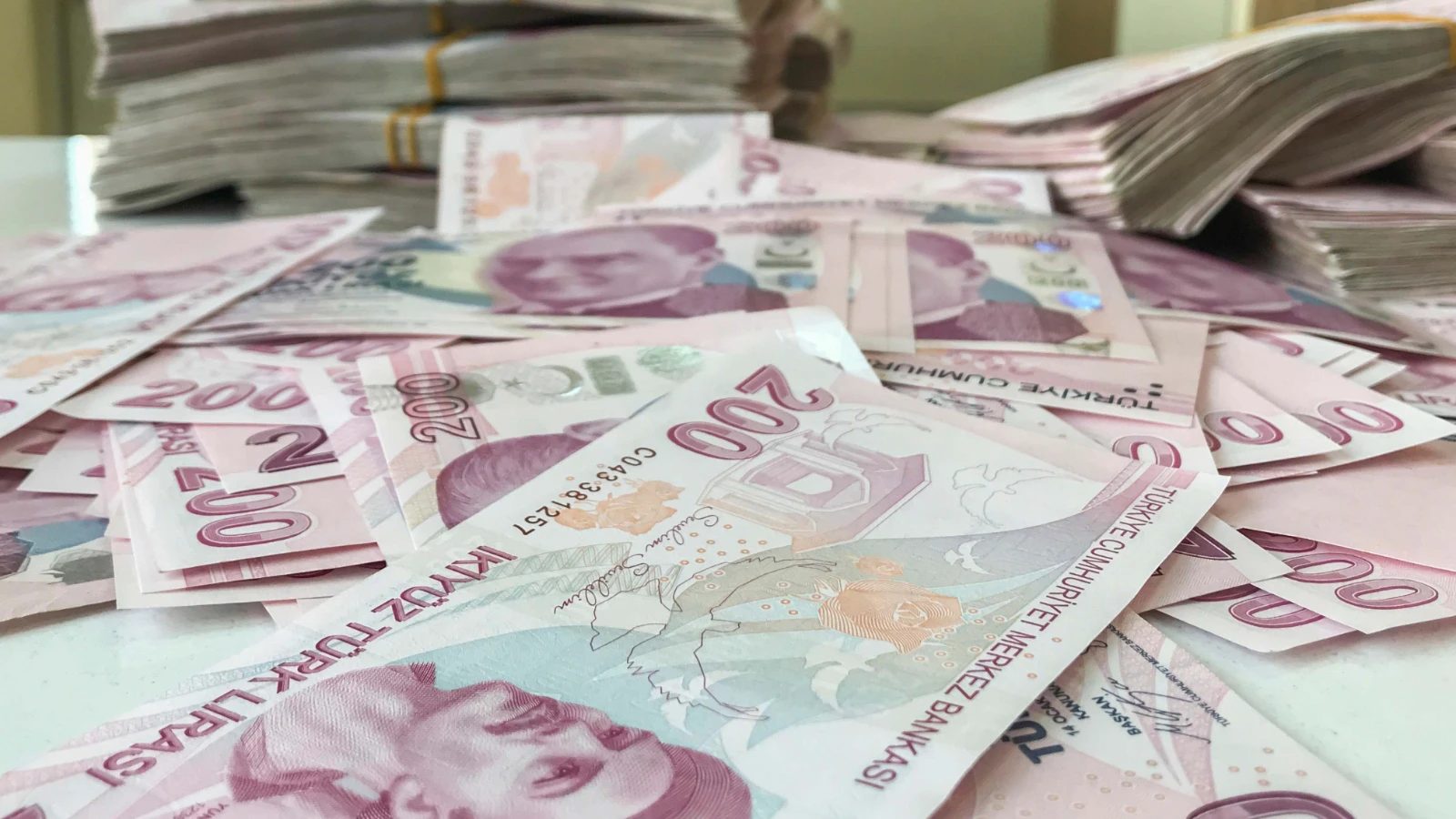 Türkiye’nin yeni 1 numaralı milyarderi belli oldu: Günde 121 milyon dolar kazandı