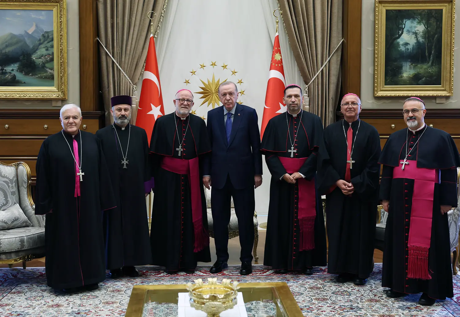 Cumhurbaşkanı Erdoğan, Türkiye Katolik Episkoposlar heyetini kabul etti
