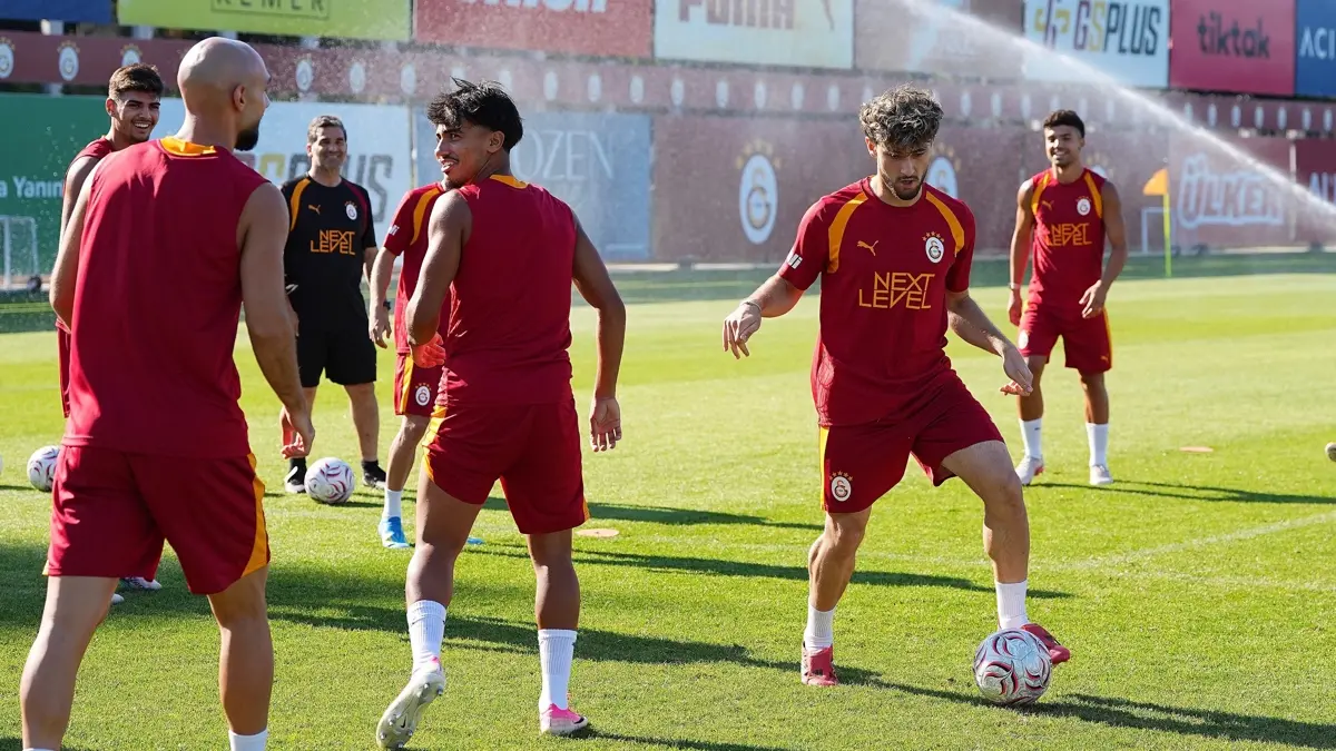Galatasaray, hazırlıklarını sürdürdü
