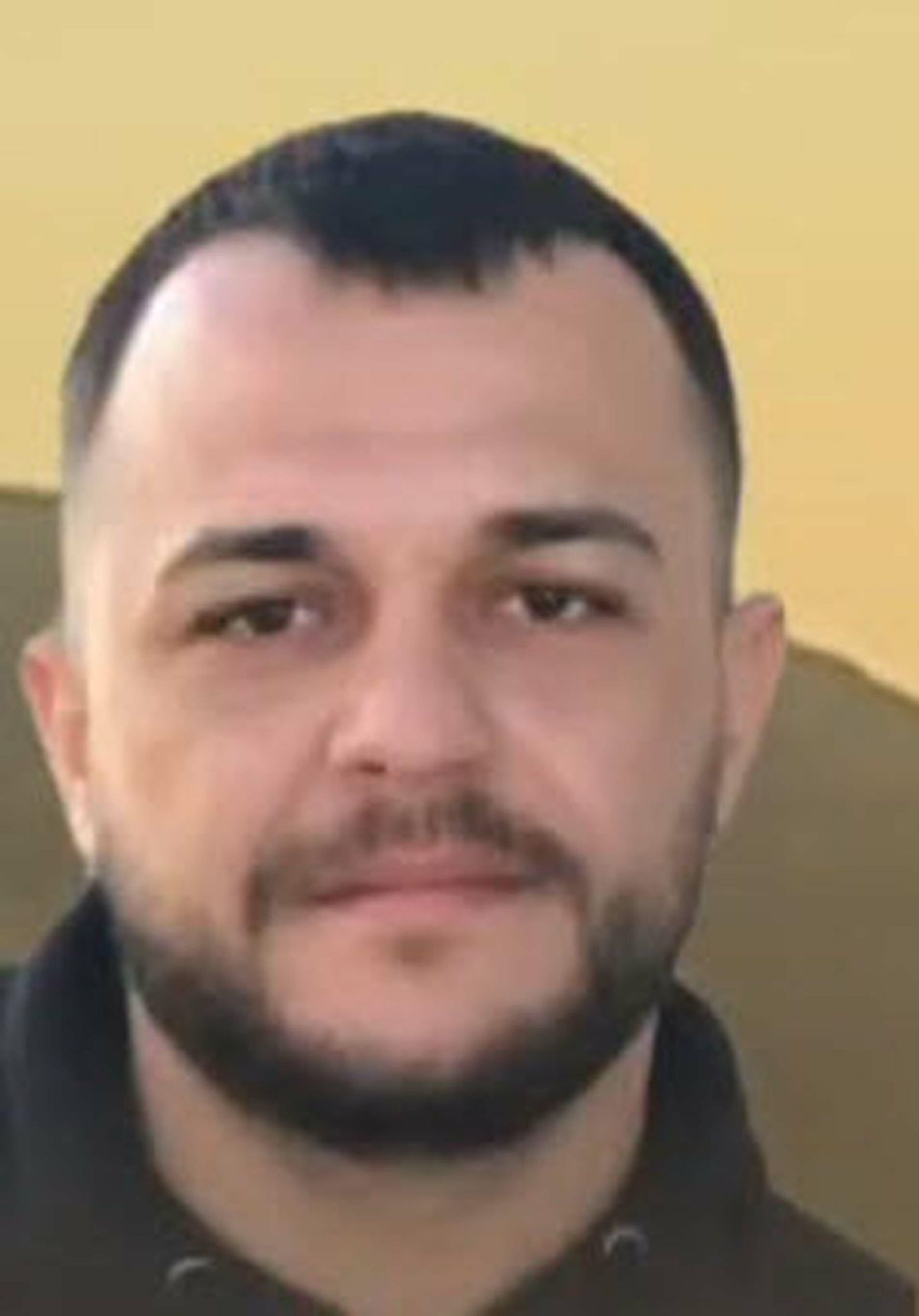 Bariyerlere çarpan motosikletin sürücüsü öldü; kaza kamerada