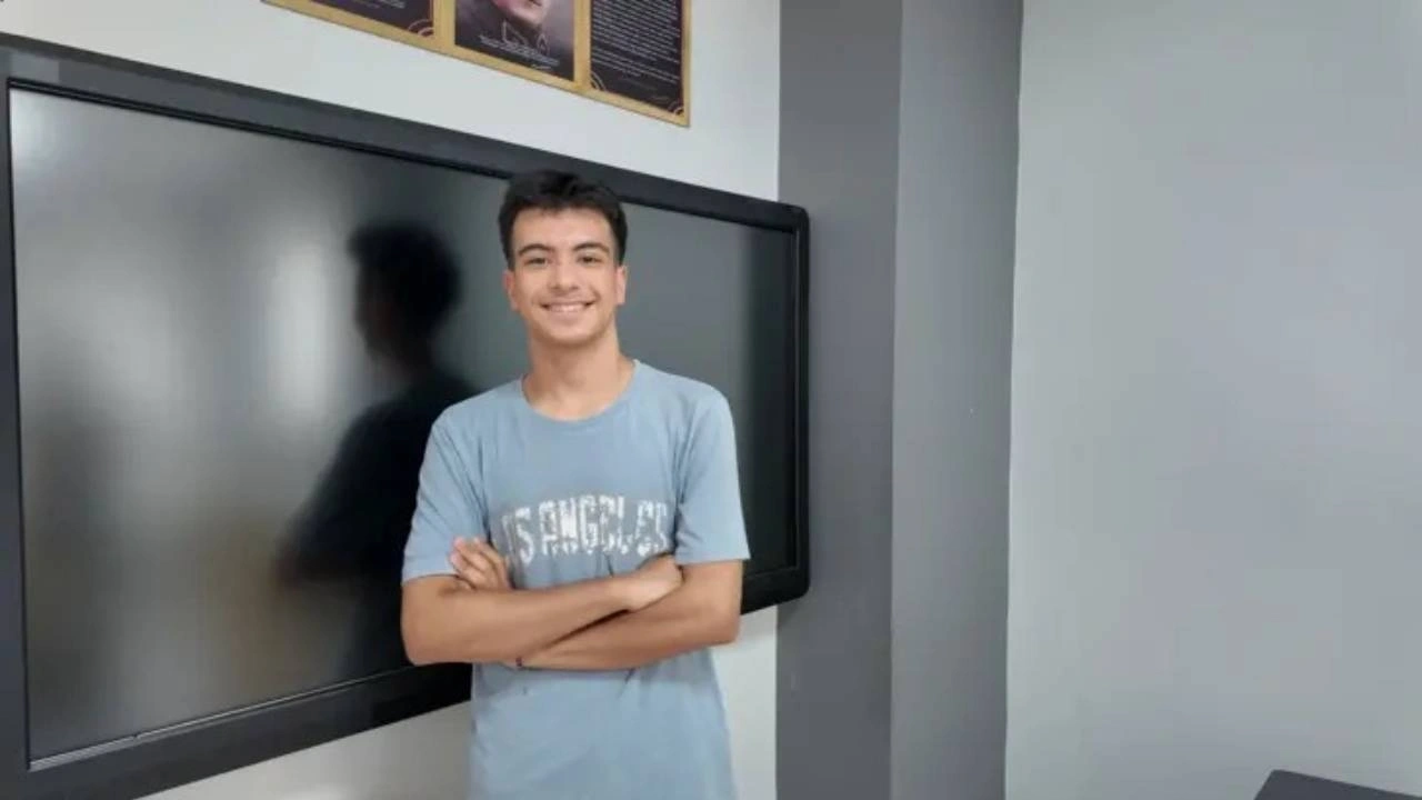 Bingöl'den Türkiye birincisi çıktı! Başarısının sırrını tek cümleyle anlattı