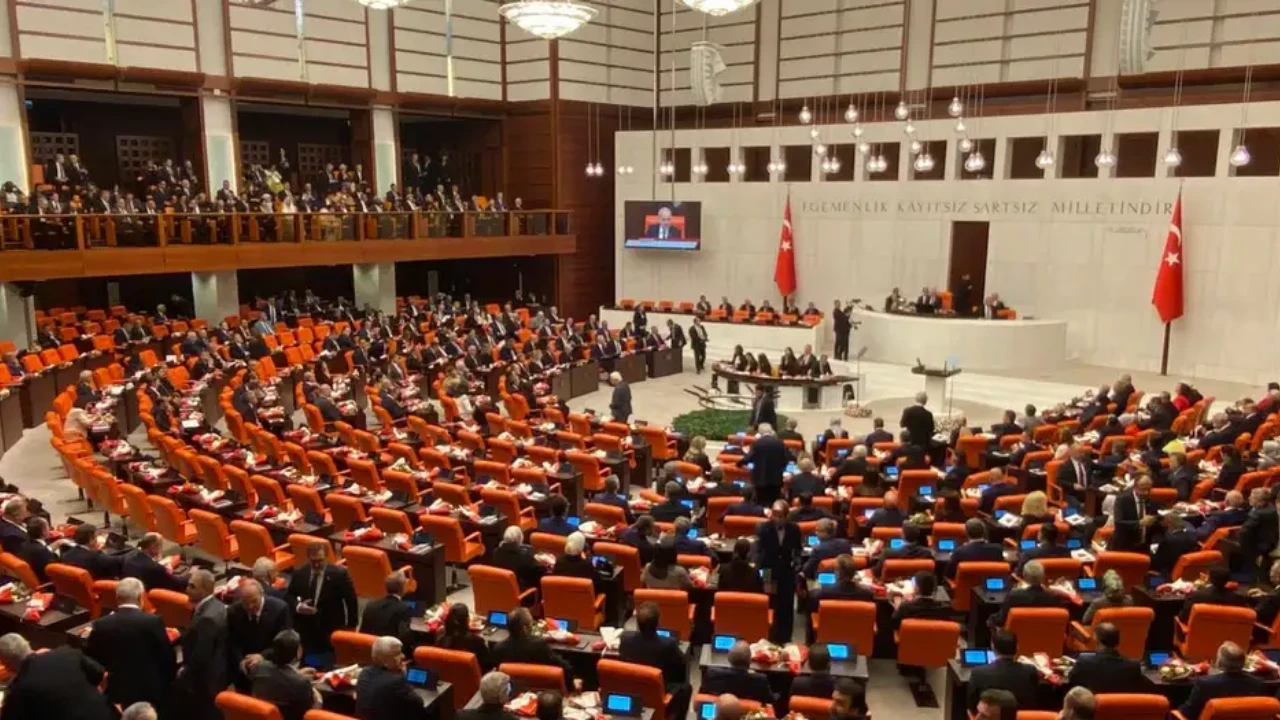 Öcalan'a özel bir statü tanınmayacağı belirtilen "çerçeve yasa" neler içeriyor?
