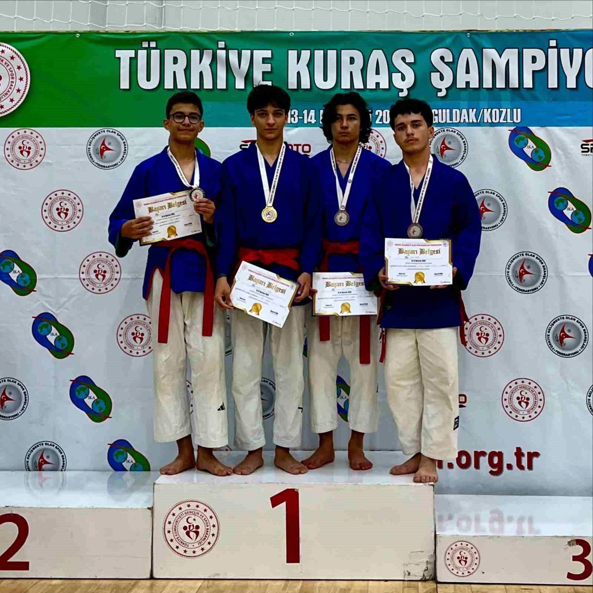 Bilecikli sporculardan gururlandıran başarı
