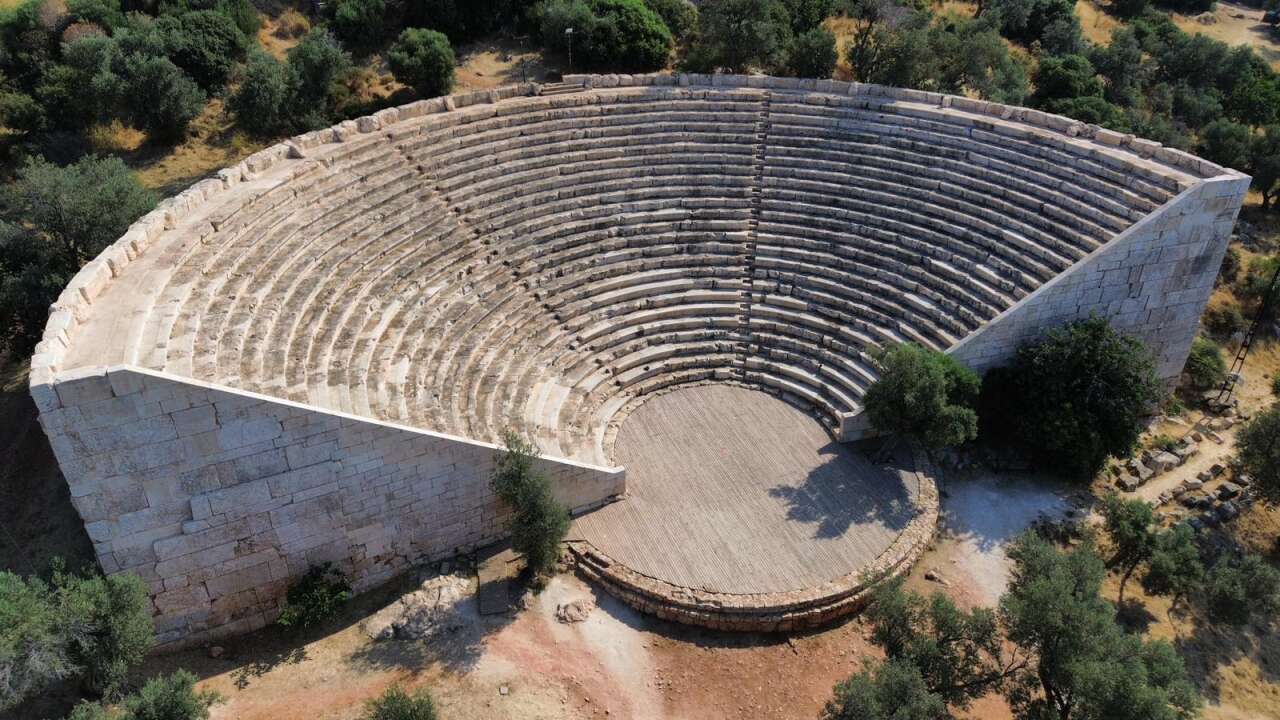 Antiphellos Antik Tiyatrosu'nda milli maç heyecanı sürecek