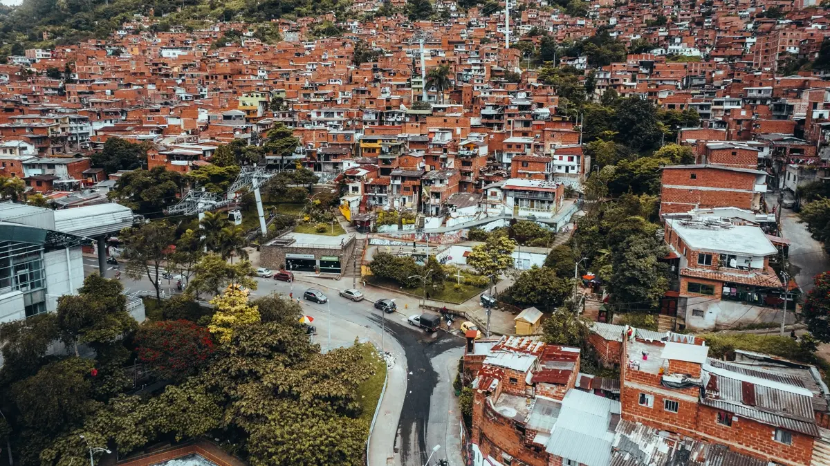 Bir zamanlar korkunun adresiydi... Medellin şimdi turizm cenneti oldu!