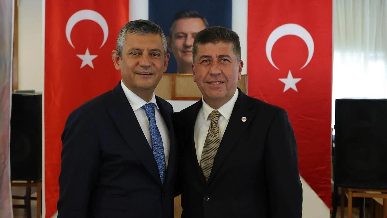 Yaşar Tüzün Yeni Parti MYK’da