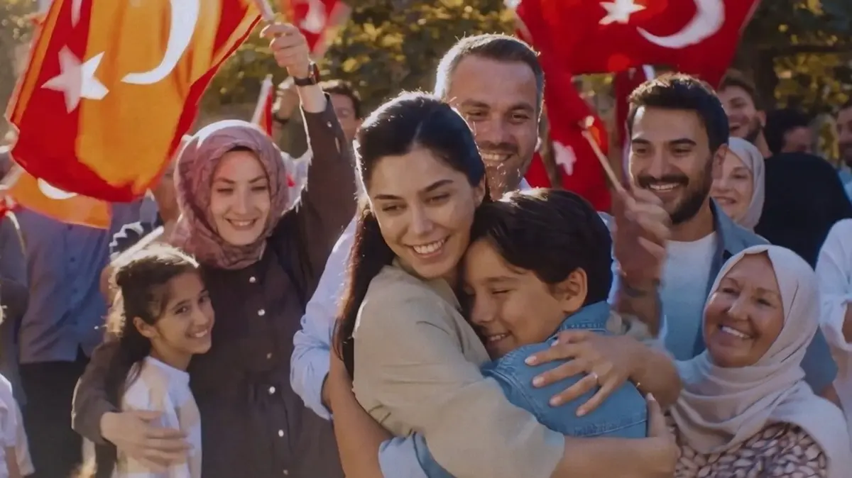 Halkbank'tan 15 Temmuz'a Özel Reklam Filmi: "İrade Bizim, Zafer Bizim"