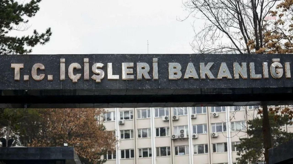 Sahipsiz sokak hayvanlarına ilişkin 2 belediye başkanı hakkında soruşturma izni