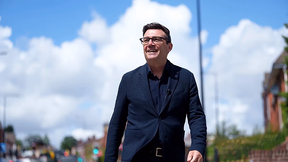Andy Burnham, İşçi Partisi liderliğine ve başbakanlığa hazırlanıyor