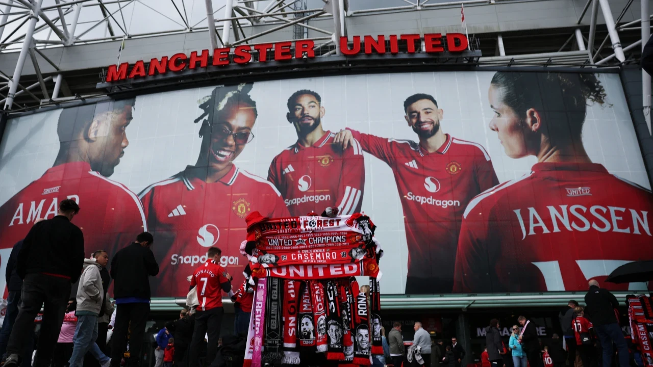 Manchester United'ın yeni evi belli oldu! Dev proje resmen başladı