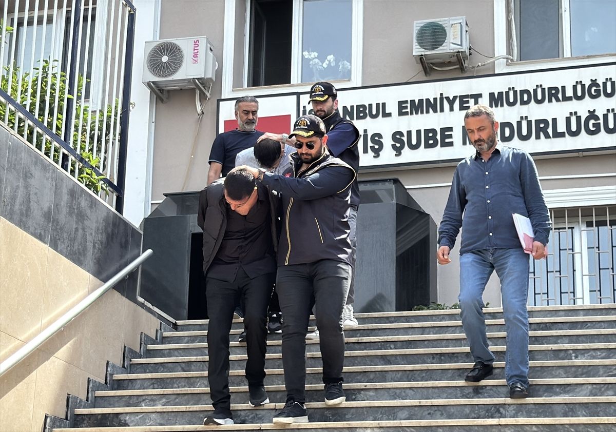 Büyükçekmece'de başsavcılığın emanet kasasının soyulmasına ilişkin 2 şüpheli adliyede