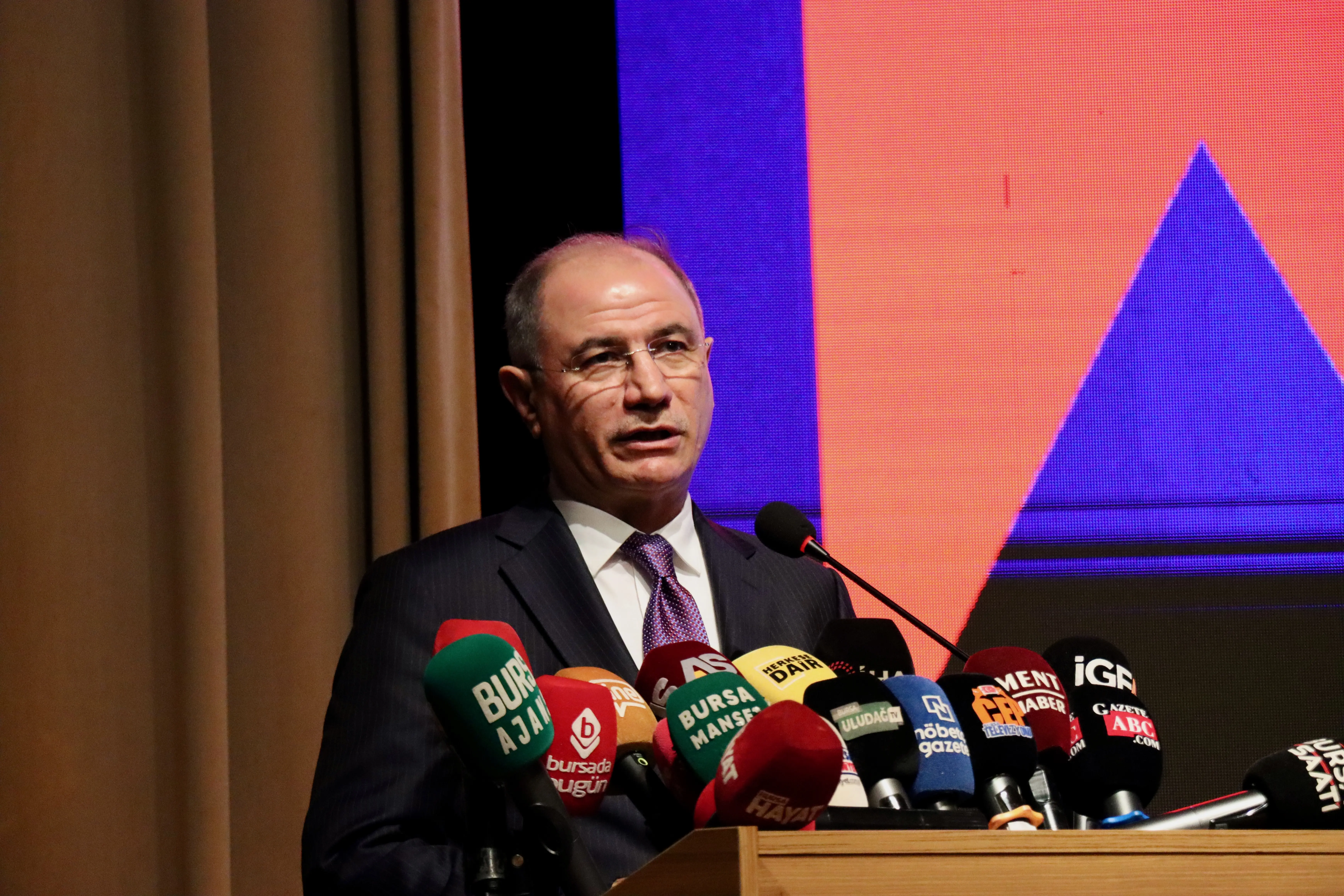 AK Parti'den AP'nin skandal raporuna tepki: Gerçeklerle bağdaşmayan değerlendirmelere dayanmaktadır