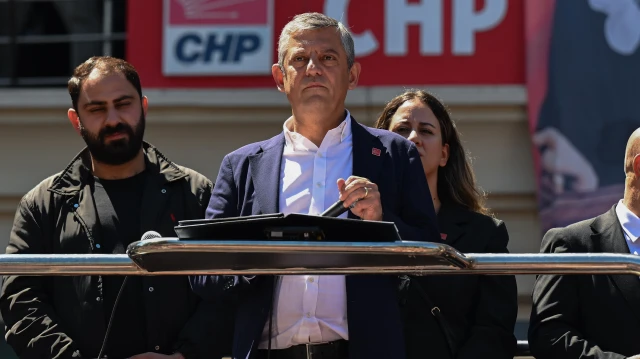 Özgür Özel DSP'nin ardından o partinin kapısını çaldı: Görüşme ortaya çıktı