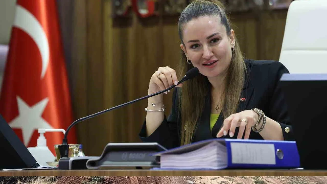 Antalya’nın toplu ulaşım ağı güçleniyor