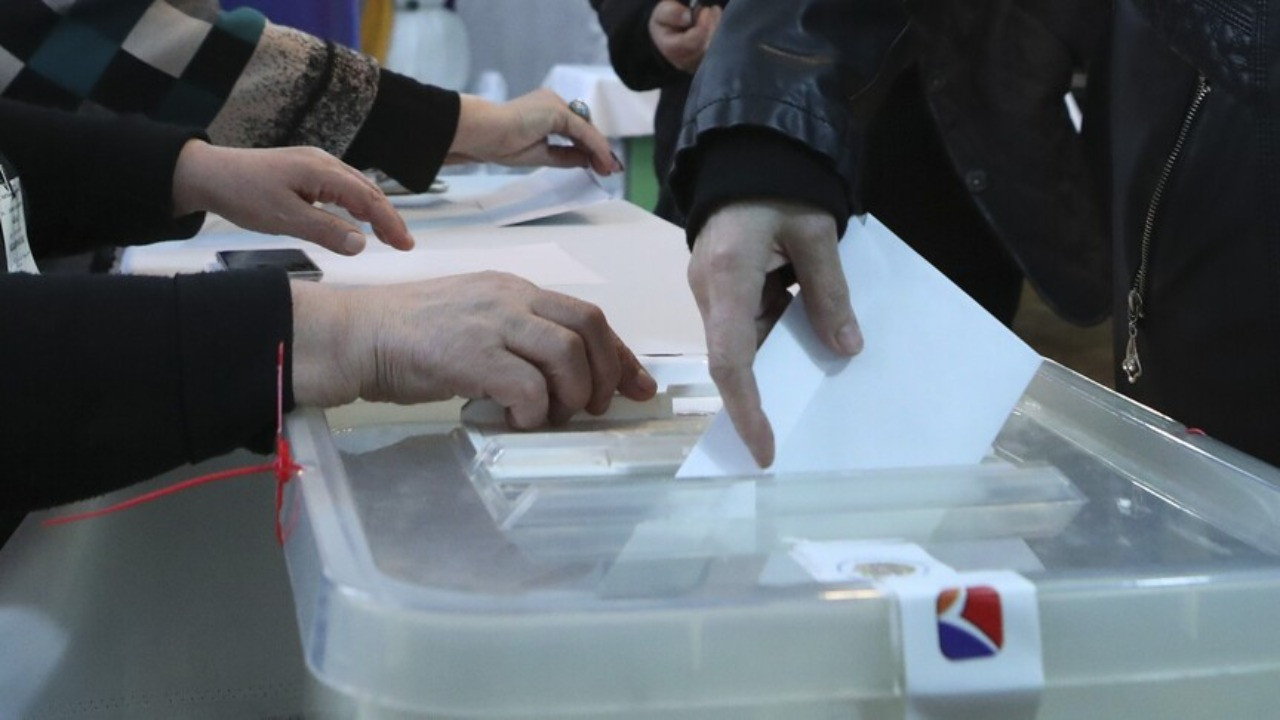 Ermenistan seçimlerinde kazanan kim oldu? Paşinyan'dan ilk açıklama