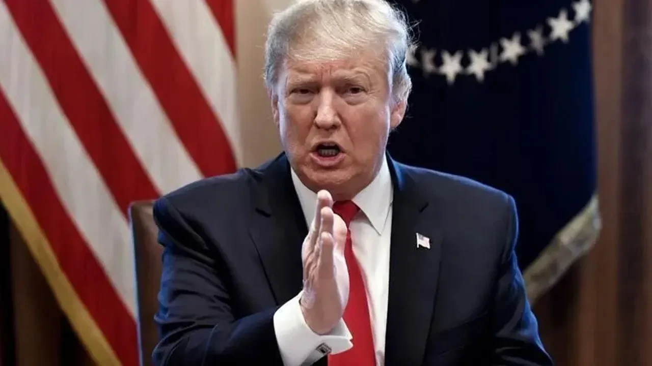 ABD Başkanı Donald Trump'tan gümrük vergisi kararı! 60 ülke için uygulanacak
