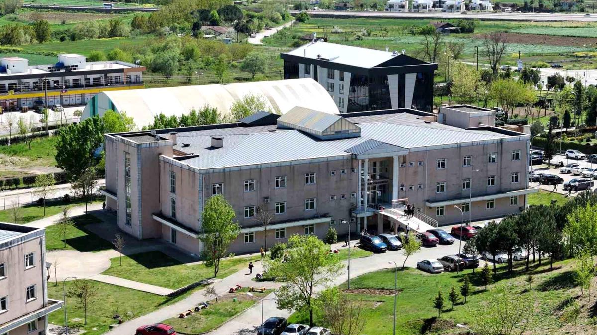 Sakarya MYO'nun 50 yıllık öğretim serüveni