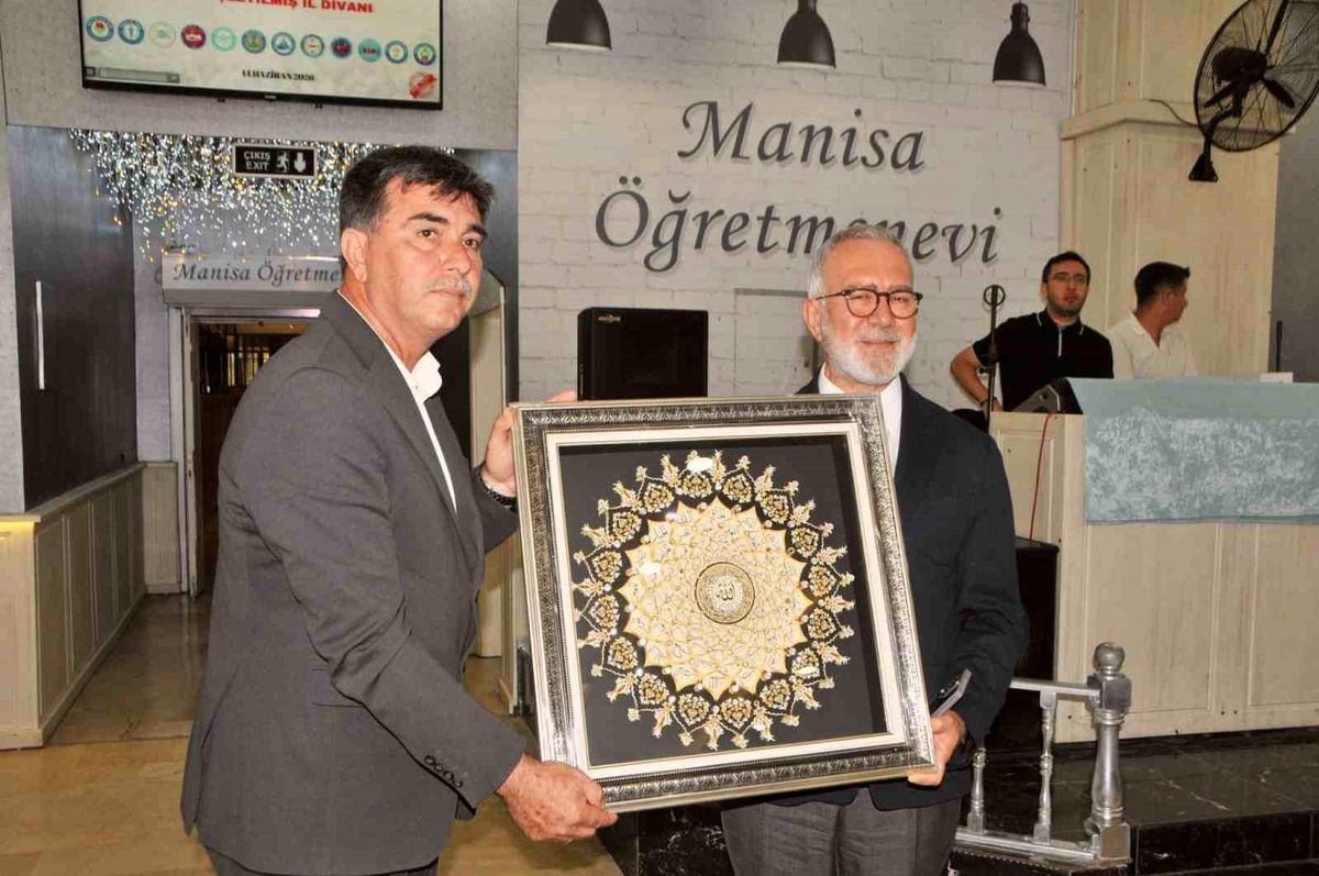Manisa'da Memur-Sen Buluşması: Türkiye Yüzyılı Vurgusu