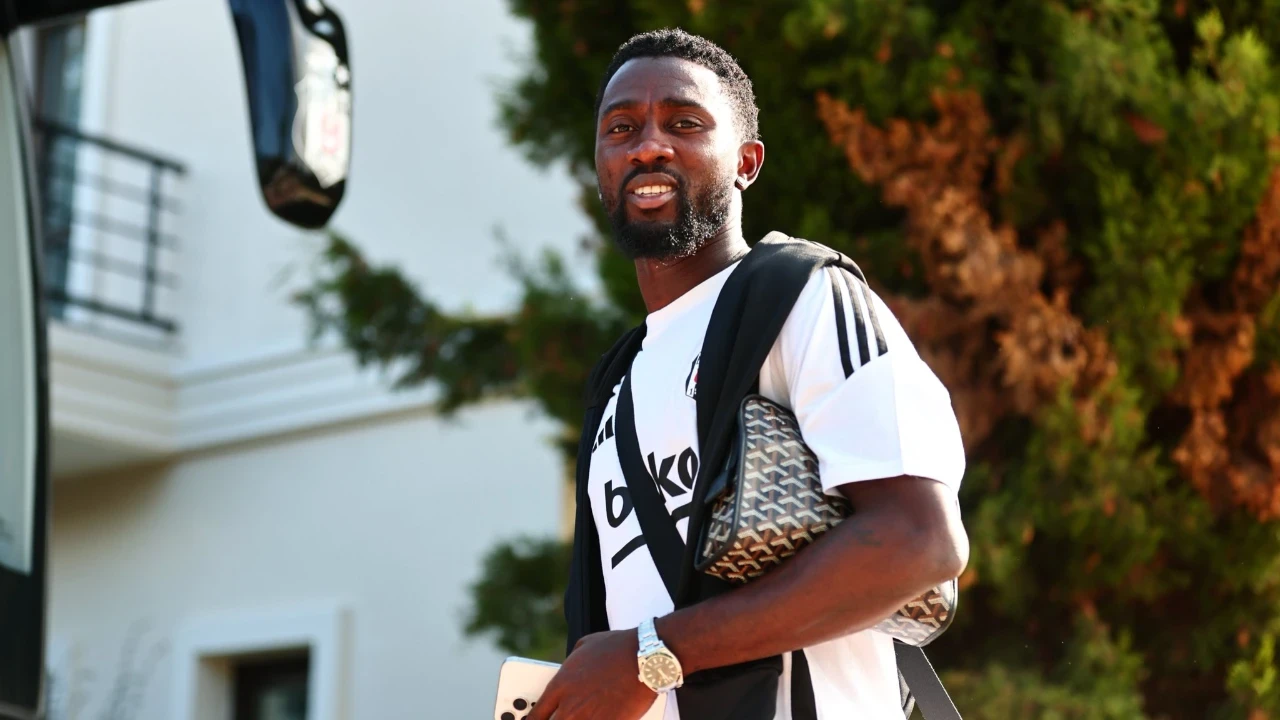 Beşiktaş'a Wilfred Ndidi’den kötü haber