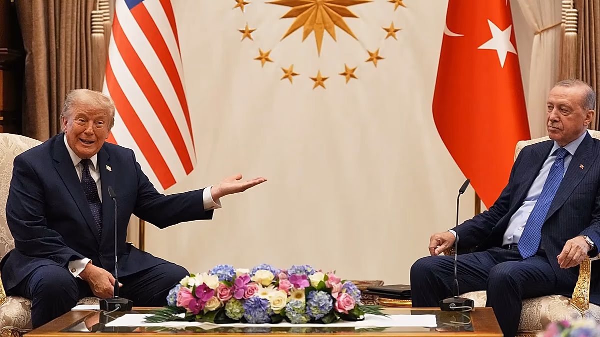 Trump, ABD'nin Grönland'ı kontrol etmesi yönündeki çağrısını yineledi