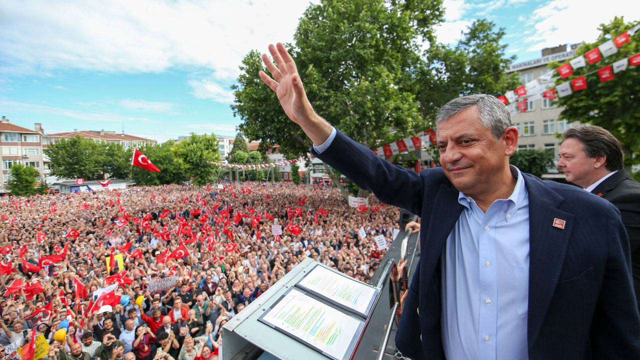 SONAR anketi: Özgür Özel'in yeni partisinin oy oranı ne?