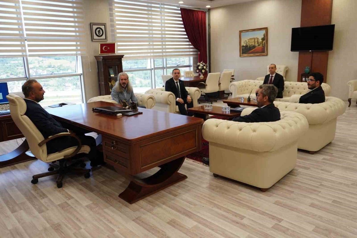 BARÜ’nün mühendislik programları akreditasyon başarılarını 5 yıla tamamladı