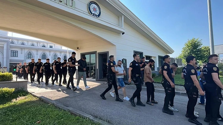 Kocaeli merkezli 27 ilde yasa dışı bahis operasyonu: 119 şüpheli adliyeye sevk edildi