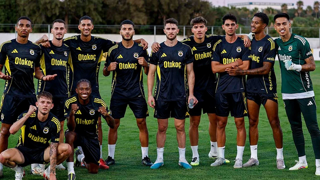 Fenerbahçe'de yabancılarda 1'nci ayrılık resmiyet kazanıyor