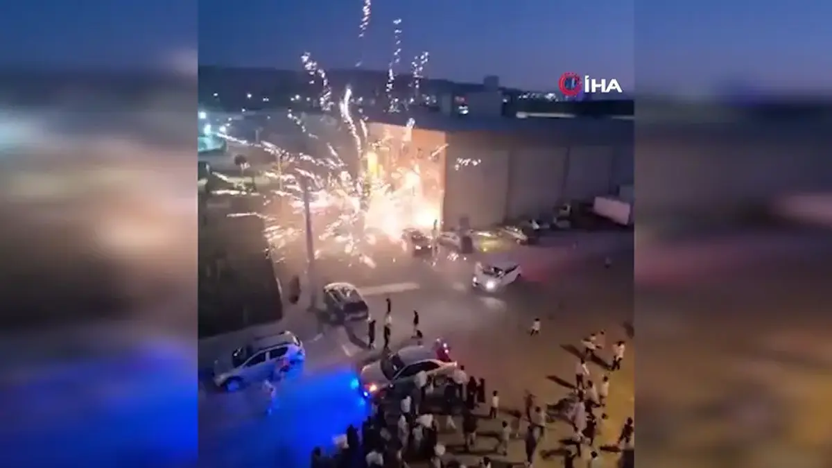 Nişanda havai fişek paniği