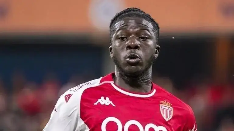 Beşiktaş'ta Ouattara transferi tamamlandı! Türkiye'ye geliş saati belli oldu