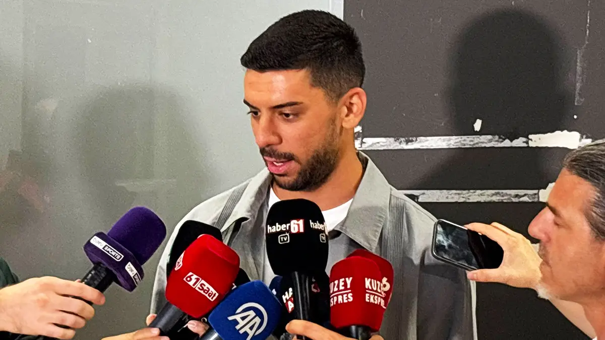 Trabzonspor Cenk Özkaçar'ı açıkladı! Maliyeti belli oldu