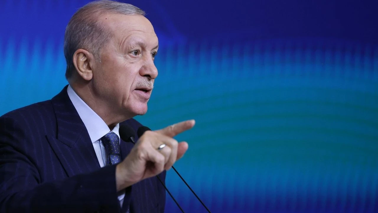 Cumhurbaşkanı Erdoğan’dan kurmaylarına net uyarı: “Kayıtsız kalanlar bunun bedelini öder”