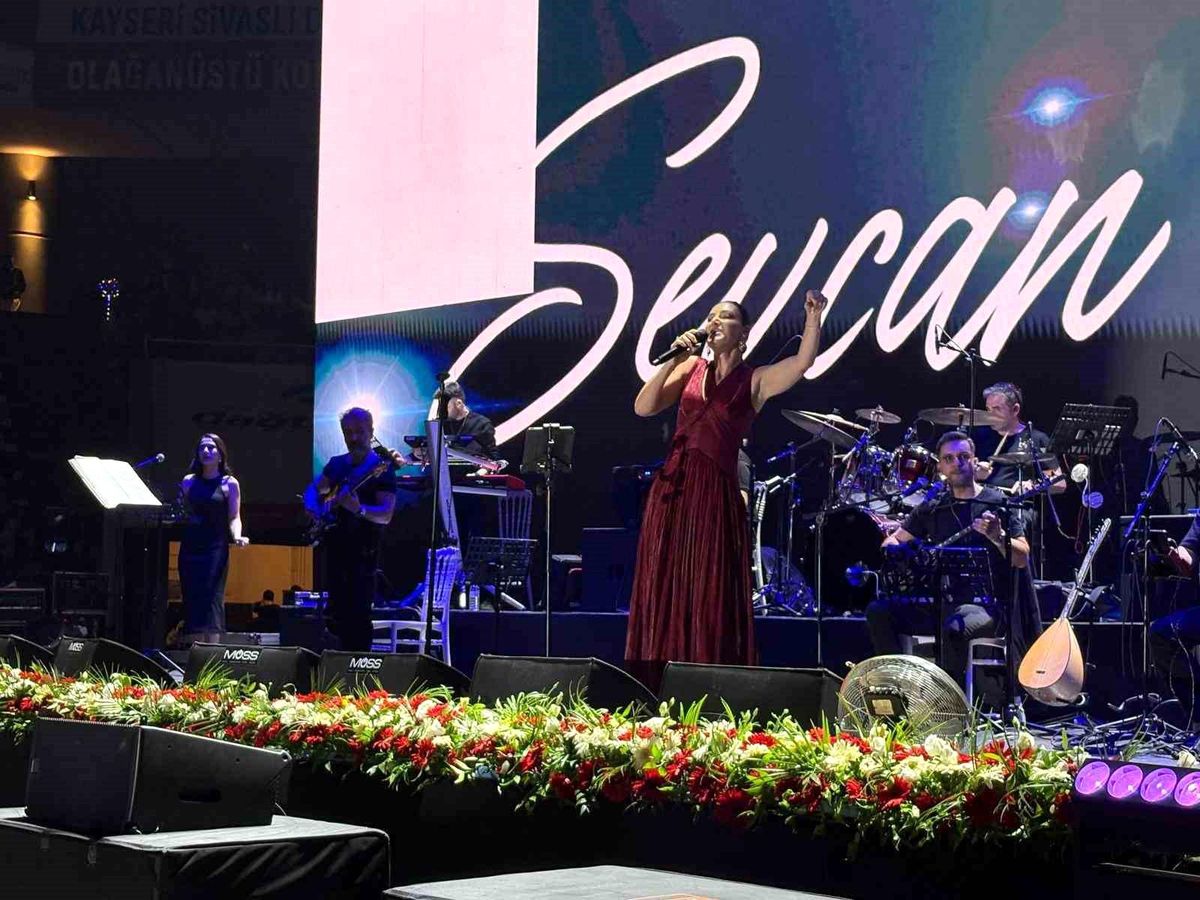 Kayseri'de Sevcan Orhan rüzgarı esti