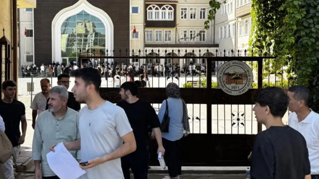 YKS maratonunda ikinci gün: Sınav başladı