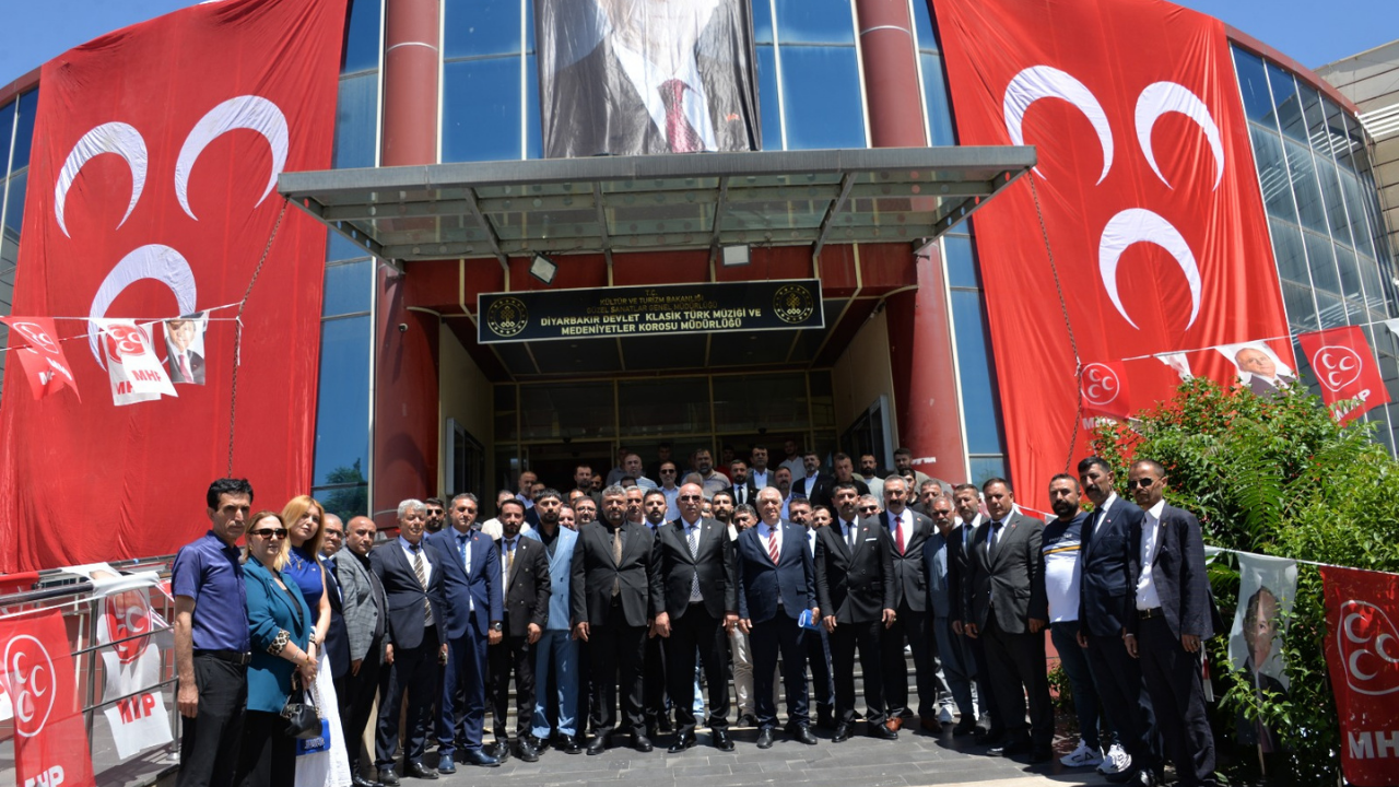 MHP Yenişehir İlçe Kongresi yapıldı: Şaban Feyüç ilçe başkanı seçildi