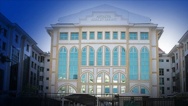 Antalya Büyükşehir Belediyesine yönelik soruşturma: 10 şüpheli gözaltına alındı