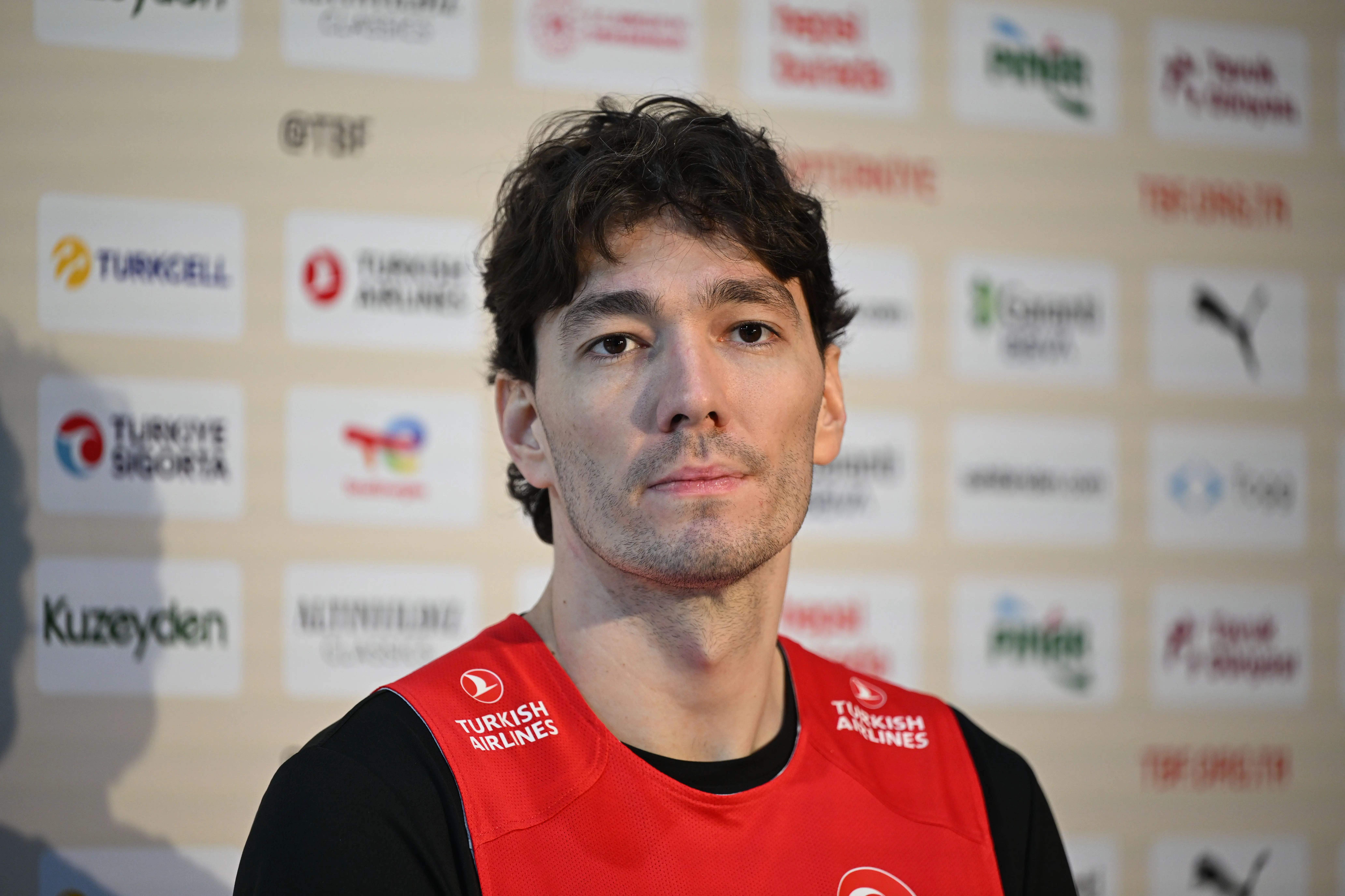 Cedi Osman: Bu iki maçı da kazanarak önemli bir avantaj elde etmek istiyoruz