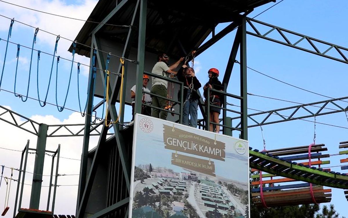 Kırşehir'deki Ahi Evran Gençlik Kampı gençlerin buluşma noktası oldu